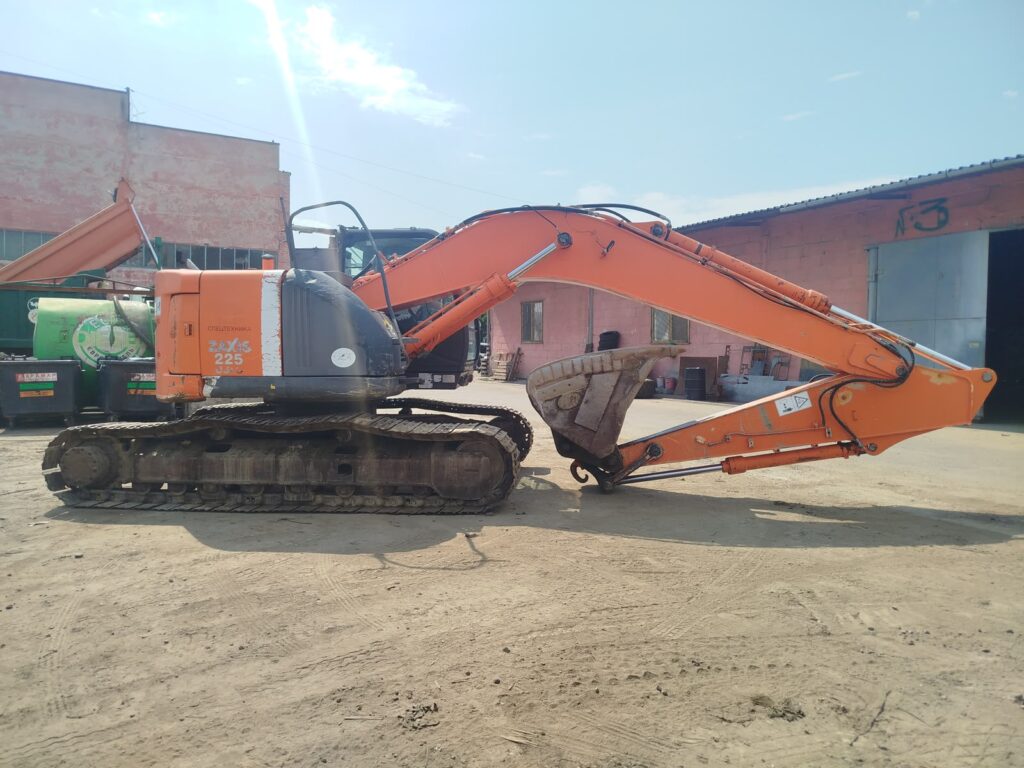 Hitachi Zaxis 225 USLC-3